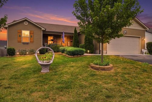 208 Victoria Way, Franklin, KY, 42134-1525 | Card Image