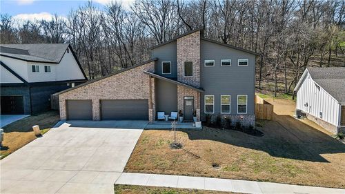 1113 Bunker Dr, Pea Ridge, AR, 72751-4042 | Card Image