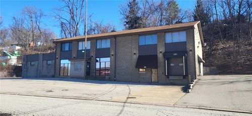 41 Terence Dr, Pleasant Hills, PA, 15236-4132 | Card Image