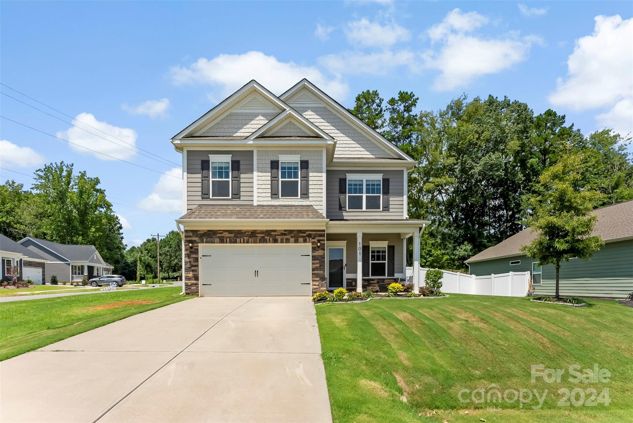 Cramerton Mills Pkwy, Cramerton, NC 28032