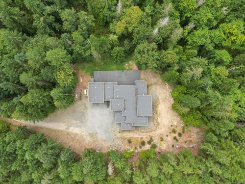 4811 Henry Roethel Rd, Ladysmith, BC, V9G1G9 | Card Image