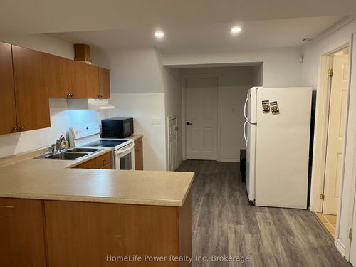 15 Porter Dr, Guelph, ON, N1L1M3 | Card Image