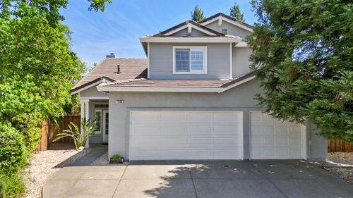 1544 Pinnacles St, Davis, CA, 95616 | Card Image