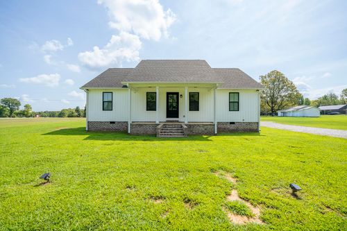 145 Purdy Beauty Hill Rd, Selmer, TN, 38375-6413 | Card Image