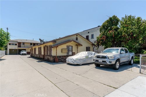 6210 Heliotrope Ave, Bell, CA, 90201-1476 | Card Image