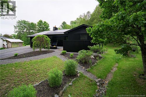 34 Simcoe Crt, Fredericton, NB, E3B2W9 | Card Image