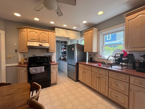 2-39 Park St, Quincy, MA, 02170-3309 | Card Image