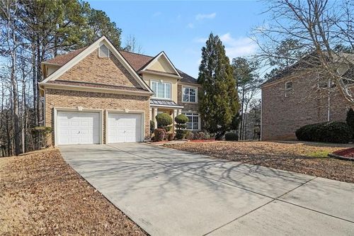 2552 Wolf Den Ln, Atlanta, GA, 30349-8766 | Card Image