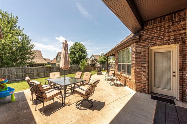 5808 S 67 Th St, House other with 4 bedrooms, 3 bathrooms and null parking in Cave Springs AR | Image 24