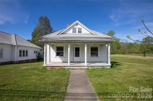 204 Main St, Rosman, NC, 28772-9769 | Card Image