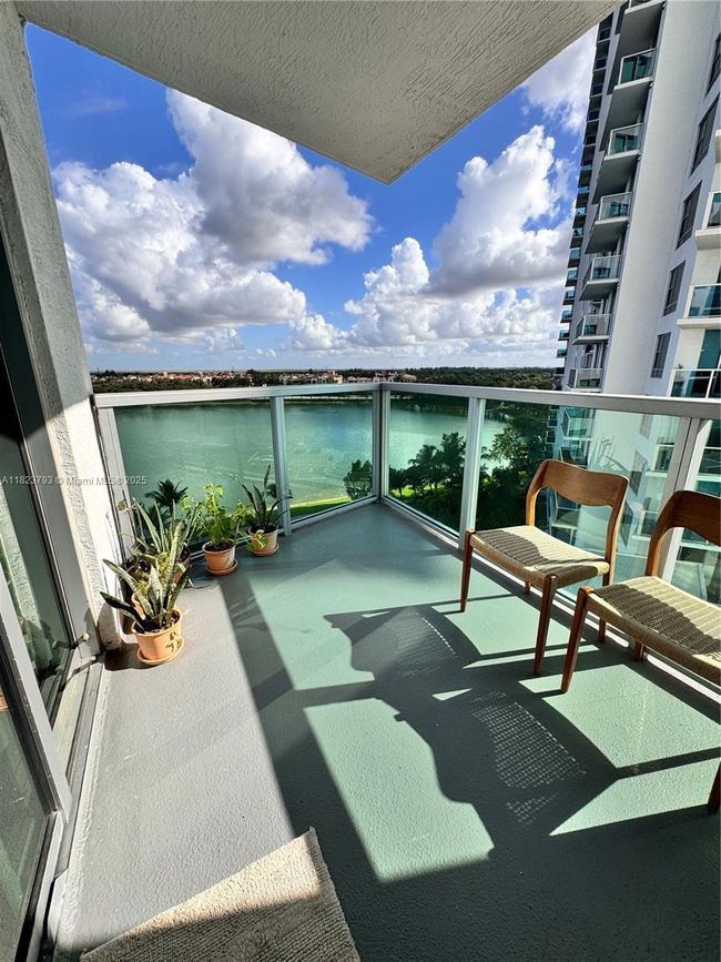 APT-908S - 2681 N Flamingo Rd, Condo with 3 bedrooms, 3 bathrooms and null parking in Sunrise FL | Image 10