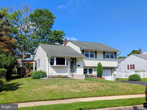 3641 Deepwater Ln, BROOKHAVEN, PA, 19015-2604 | Card Image
