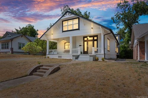 2029 Colcord Ave, Waco, TX, 76707-2111 | Card Image