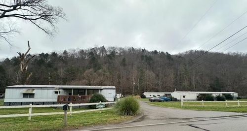 13280 Highway 38, Evarts, KY, 40828-6341 | Card Image