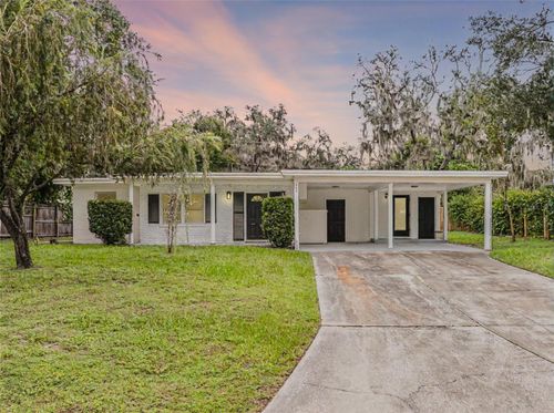 404 Courtney Dr, TEMPLE TERRACE, FL, 33617-7826 | Card Image
