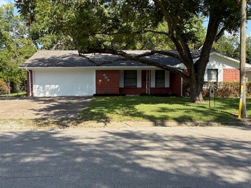 603 S Jefferson St, Kaufman, TX, 75142-2347 | Card Image