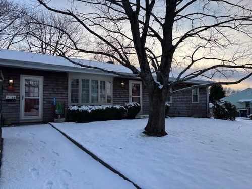 53 Riley Ave, Somerset, MA, 02726-3739 | Card Image