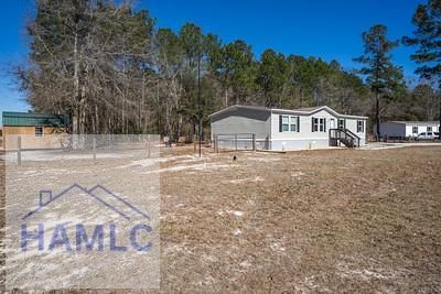 45 Logan Ct Se, House other with 4 bedrooms, 2 bathrooms and null parking in Ludowici GA | Image 2