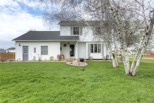 9469 Birch Tree Rd, Brewerton, NY, 13029-9406 | Card Image