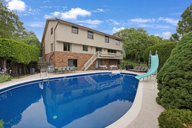 17835 Colline Vue Court, House other with 4 bedrooms, 3 bathrooms and null parking in Brookfield WI | Image 34