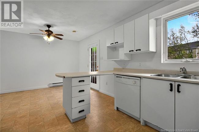 25 Rue Thaddee, House other with 3 bedrooms, 1 bathrooms and null parking in Dieppe NB | Image 16