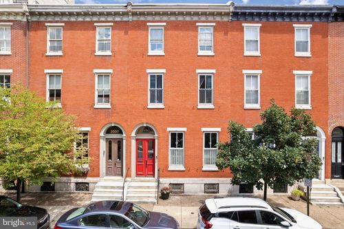 1-2005 Wallace St, PHILADELPHIA, PA, 19130-3221 | Card Image