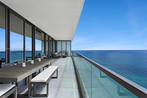 2101-18975 Collins Ave, Sunny Isles Beach, FL, 33160-2300 | Card Image