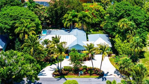 4 Emarita Way, Sewalls Point, FL, 34996-6725 | Card Image