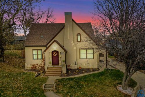 535 Main St, Merrill, IA, 51038-8697 | Card Image