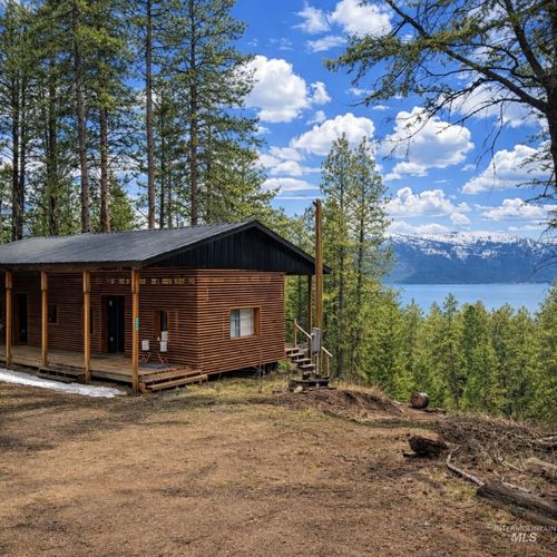 1309 Laurel Dr, Cascade, ID, 83611 | Card Image