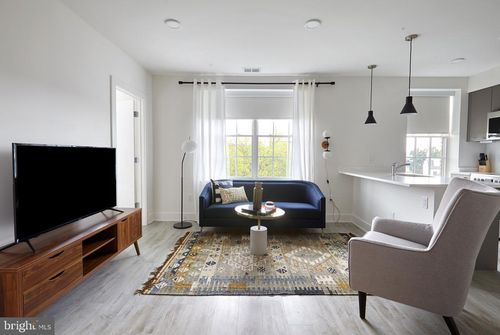 401-816 Potomac Avenue Se, WASHINGTON, DC, 20003 | Card Image