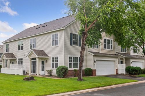 820 Princeton Ave, Shakopee, MN, 55379-4535 | Card Image