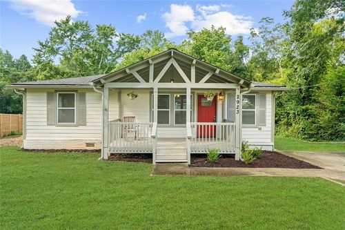 2923 Hall Dr Se, Smyrna, GA, 30082-2032 | Card Image