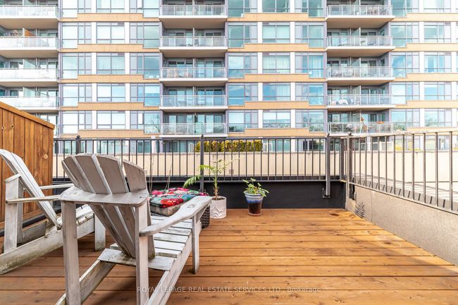 12 - 1968 Bloor St W, House attached with 3 bedrooms, 3 bathrooms and null parking in Toronto ON | Image 35