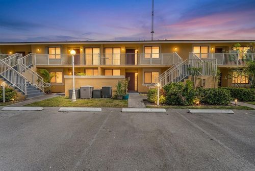 104-440 Nw 214th St, Miami Gardens, FL, 33169-2167 | Card Image