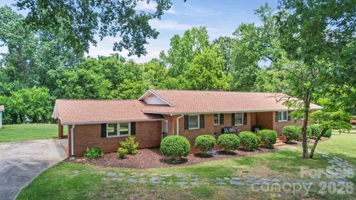 525 Julia Ave, Belmont, NC, 28012-3944 | Card Image