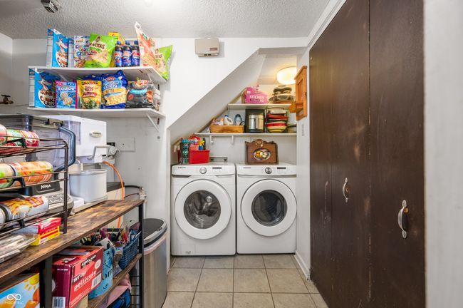 7622 Vintage Ct, Condo with 3 bedrooms, 3 bathrooms and null parking in Lawrence IN | Image 21
