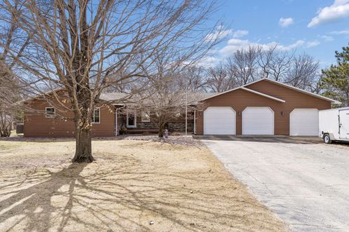 48937 N Shore Rd, Waterville, MN, 56096-4170 | Card Image
