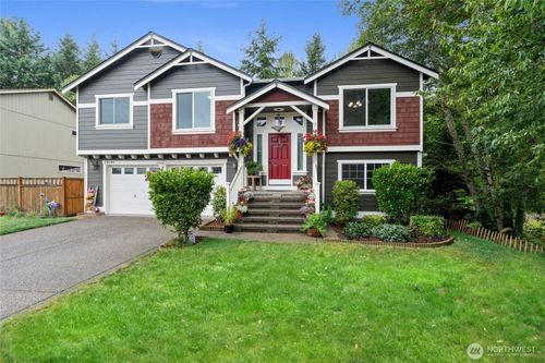 18304 11th Avenue Ct E, Spanaway, WA, 98387-1930 | Card Image