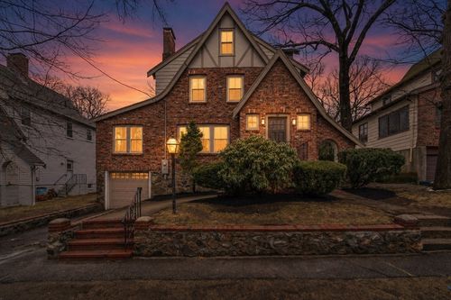 36 Kenilworth Rd, Arlington, MA, 02476-7526 | Card Image