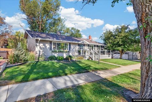 1230 S Beech St, Casper, WY, 82601-4304 | Card Image