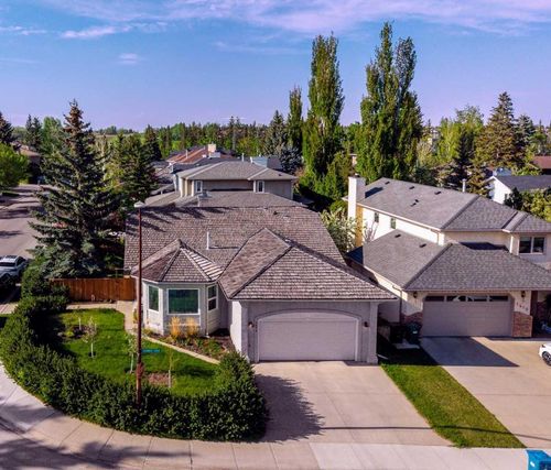 1414 Shawnee Dr Sw, Calgary, AB, T2Y2V1 | Card Image
