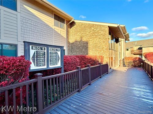 25-11773 Sycamore Dr, Plymouth, MI, 48170-4489 | Card Image