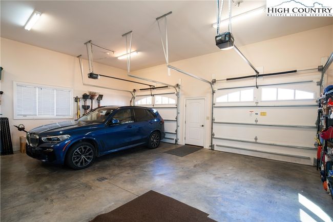 1902 Elk Creek Mountain Pkwy, House other with 4 bedrooms, 5 bathrooms and null parking in Todd NC | Image 38