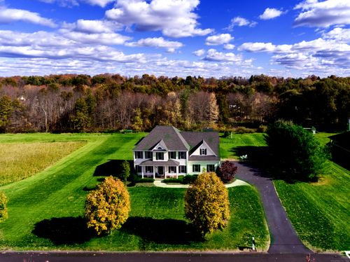 190 Shadow Pond Ln, Suffield, CT, 06078-1242 | Card Image