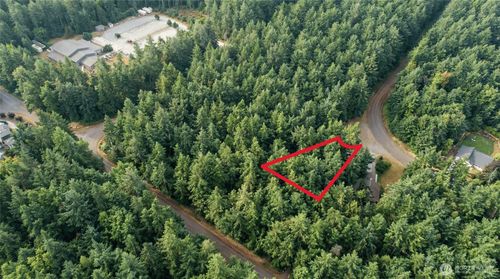 11620 Mill Pl, Anderson Island, WA, 98303-9503 | Card Image