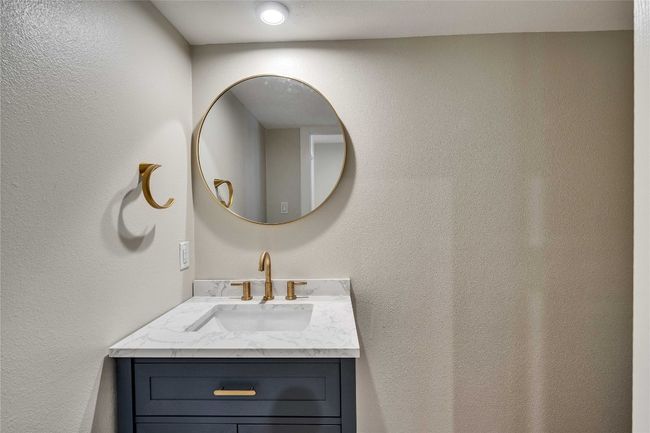 8111 Middle Ct, Townhouse with 3 bedrooms, 3 bathrooms and null parking in Austin TX | Image 19