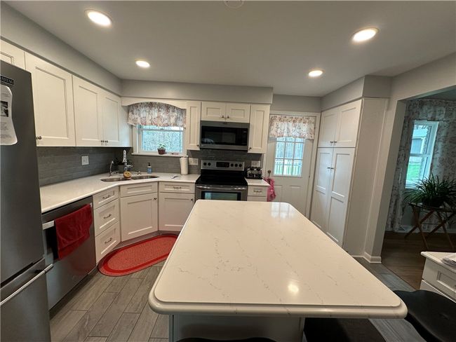 112 Jenny Lynn Dr, House other with 3 bedrooms, 3 bathrooms and 2 parking in Aliquippa PA | Image 29