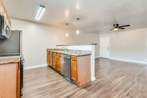 h-4915 Reiger Ave, Dallas, TX, 75214-5467 | Card Image