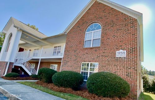 1247 Westpointe Dr, Greenville, NC, 27834-8920 | Card Image